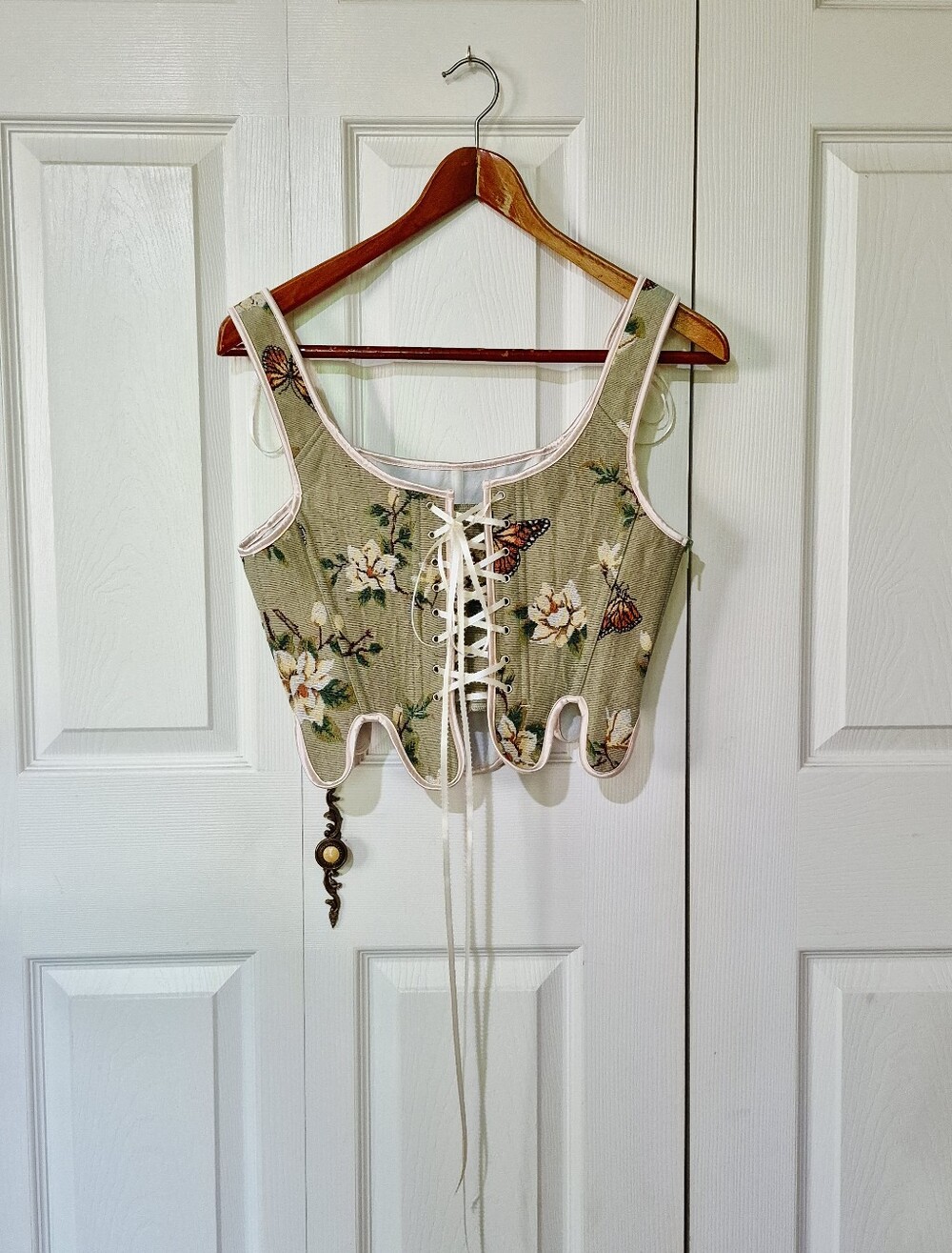 Green Monarch Butterfly Corset With Cream Ribbon - Picture 2 of 9